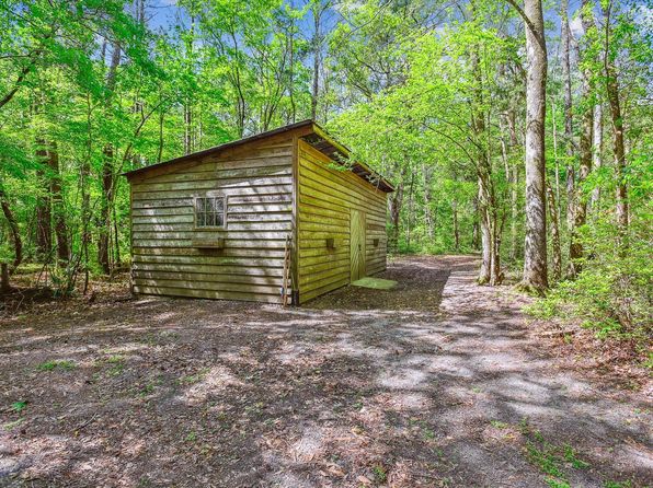 7095 Parkers Ferry Rd, Adams Run, SC 29426