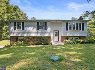 1533 Marburg Rd, Spring Grove, PA 17362