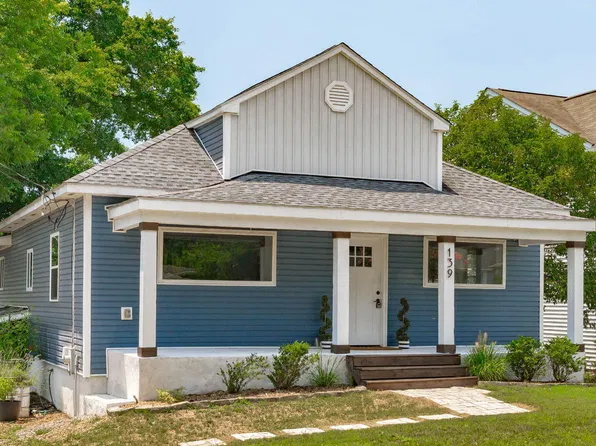 139 Bridge St, Fuquay Varina, NC 27526
