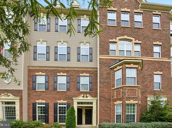 364 Chessington Dr, Odenton, MD 21113