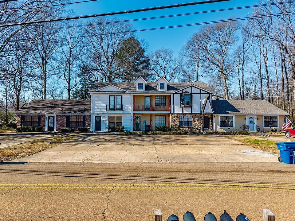 1st image of 911 Boothe St
