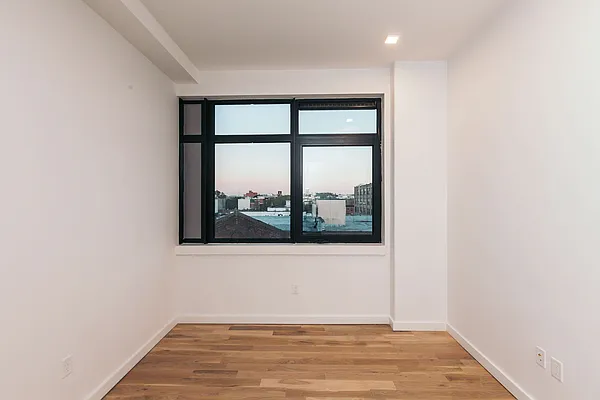 Rented by Nooklyn NYC LLC | media 59