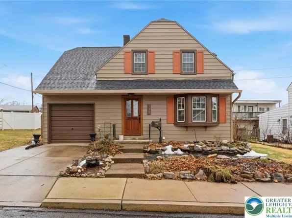717 Mount Airy Ave, Bethlehem, PA 18018