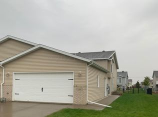 3585 Buchanan St S, Fargo, ND 58104
