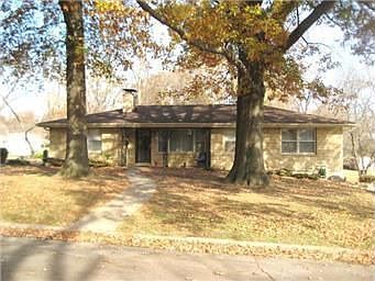 1st image of 710 E Bellevista Dr