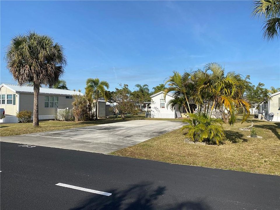 2nd image of 13771 SE 124th Ct