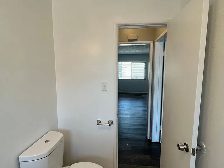 1510 Orizaba Ave — Photo 13