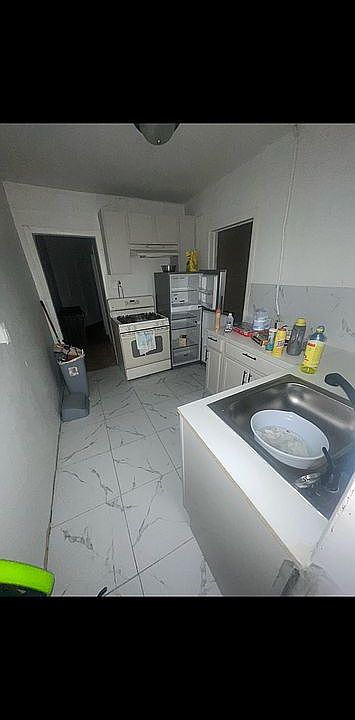 1166 Fort St, photo 10