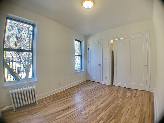4th image of 80 Fort Washington Ave #20A