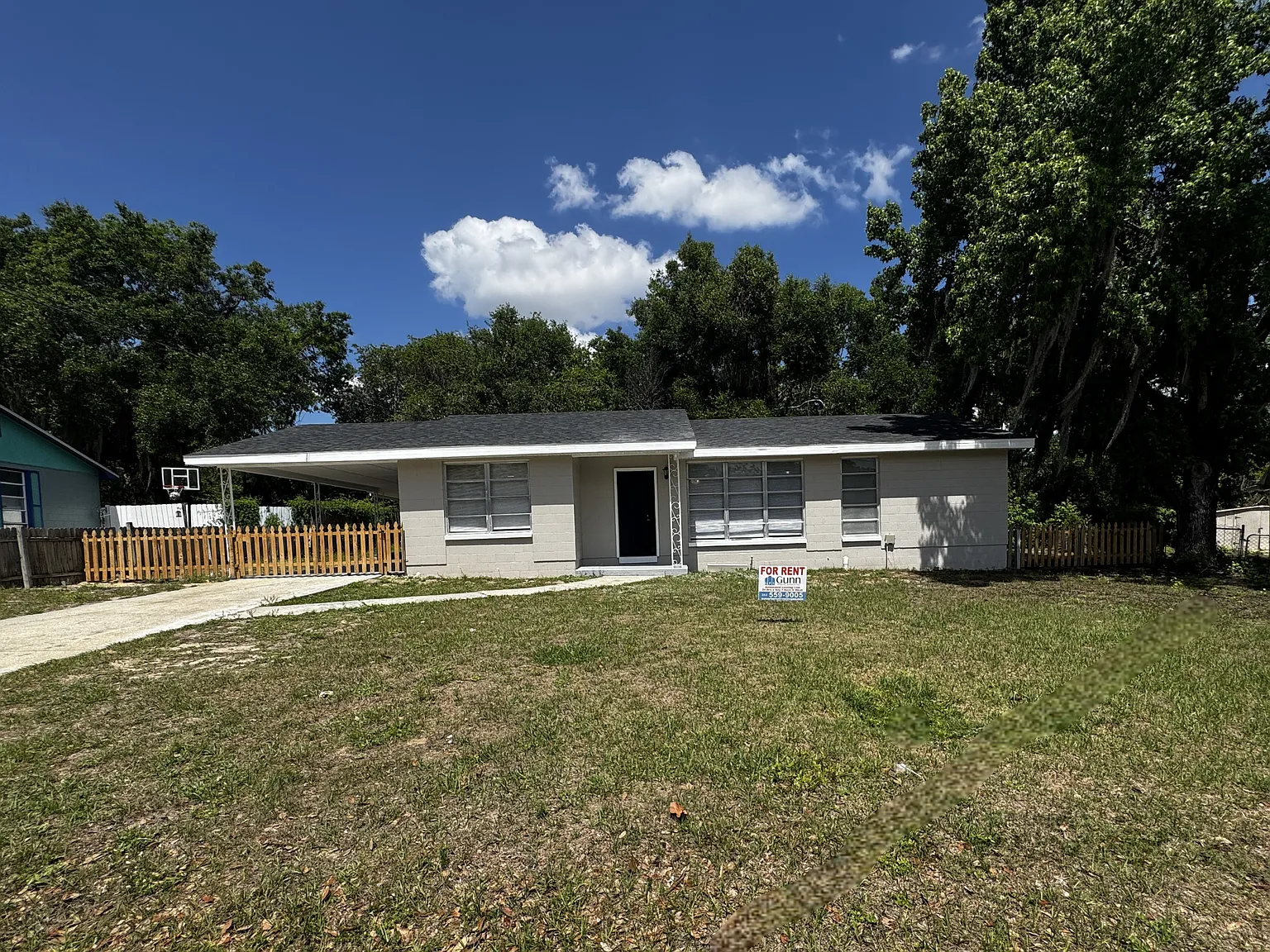Recently Remodeled Home 3 Beds 2 Baths in Leesburg — Photo 1