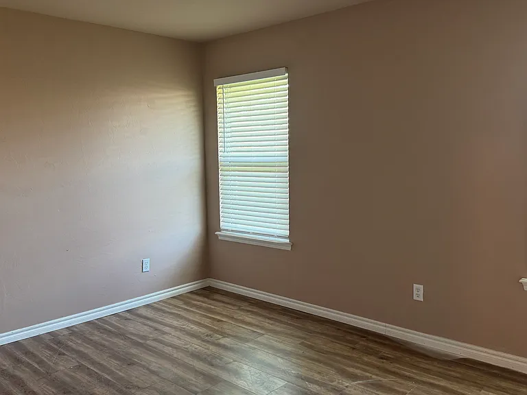 21201 River Lark Ln — Photo 9