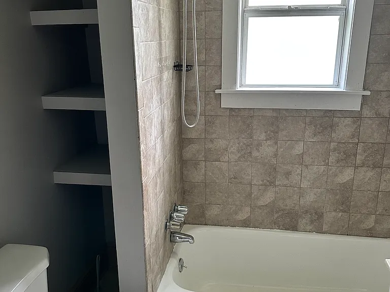 3129 Eads St — Photo 7
