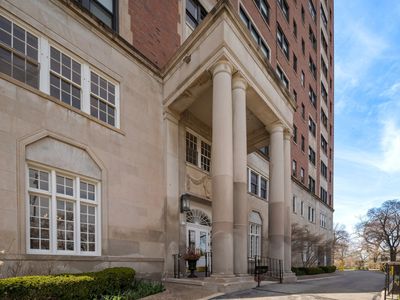 4300 N Marine Dr APT 1601, Chicago, IL, 60613