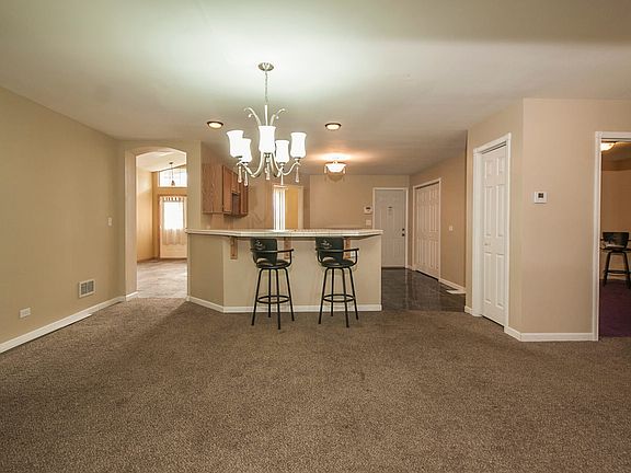 4th image of 22134 Cornell Ave