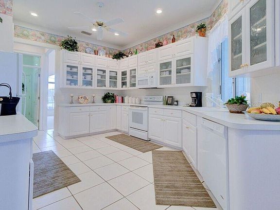 5th image of 6515 Duboise Dr