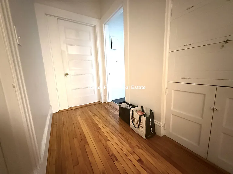 1800 Massachusetts Ave #302 — Photo 8