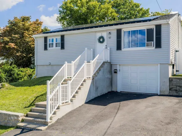 57 Stowe St, Fall River, MA 02720