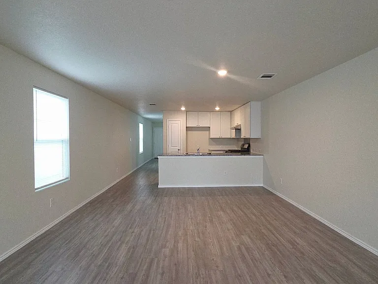 4310 Rapids Way — Photo 8