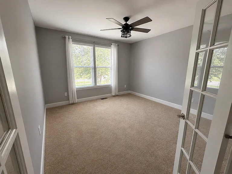 185 Verbena Dr — Photo 4