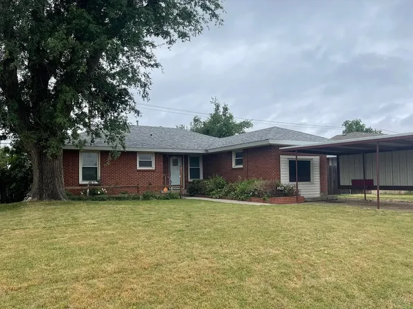 1617 Takewell St, Borger, TX 79007