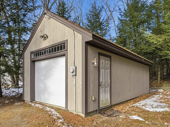 4th image of 287 Clough Pond Road