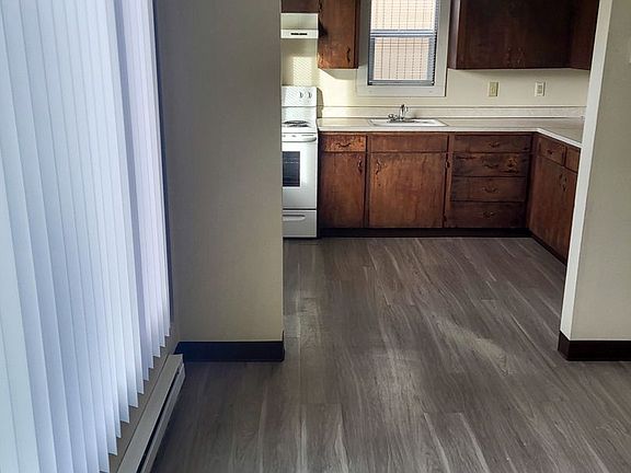 3rd image of 4926-4956 6th Ave NE #4936