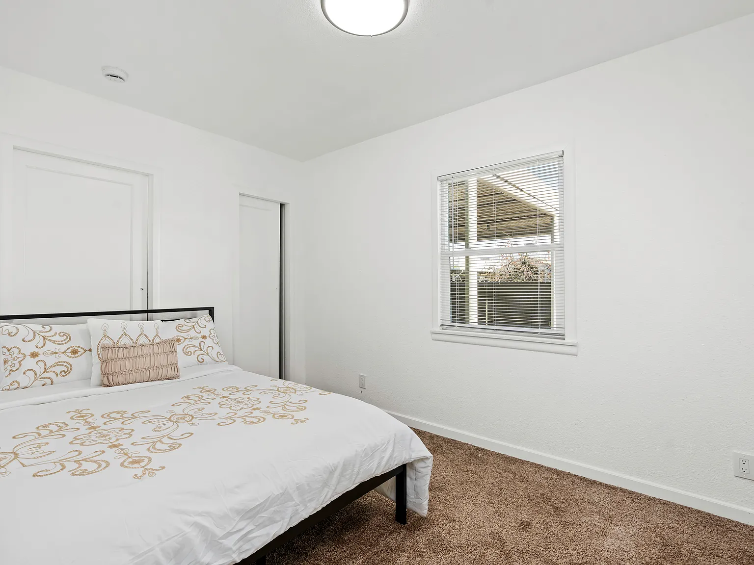 4 bed, $3,000 — Photo 4