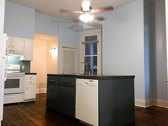 3rd image of 1019 S 1st St #1