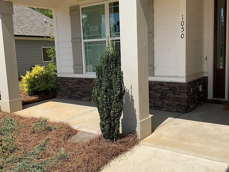 1050 Legend Dr — Photo 27