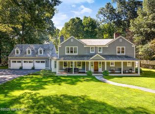 107 Cognewaugh Rd, Cos Cob, CT 06807