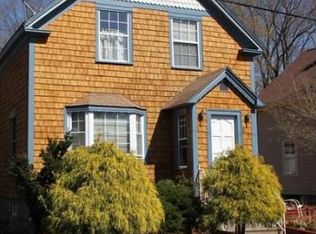 37 Solomon St, Attleboro, MA 02703