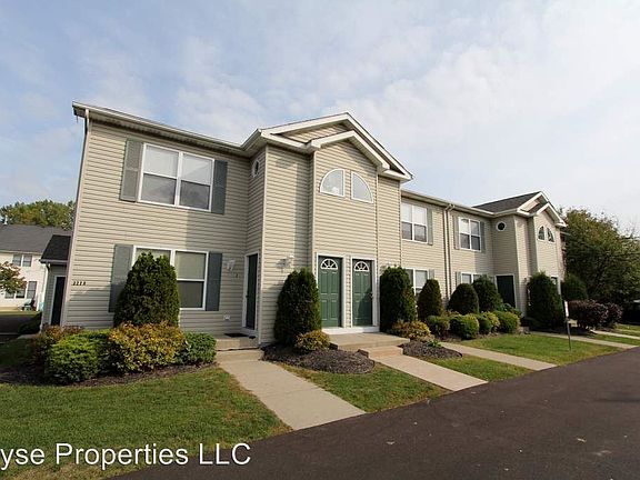 2nd image of 3260 Millersport Hwy APT 5