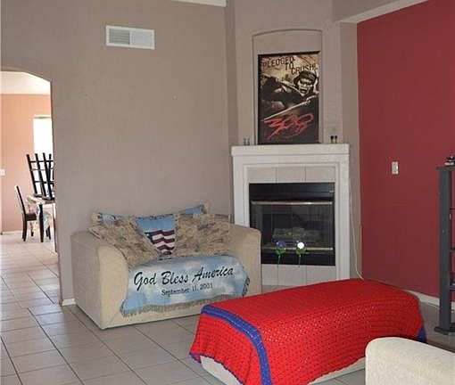 3rd image of 3672 Fiddlewood Cir