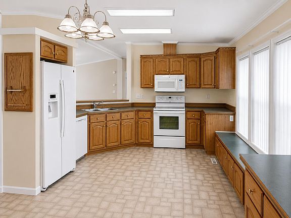 2nd image of 16 Chickadee Drive
