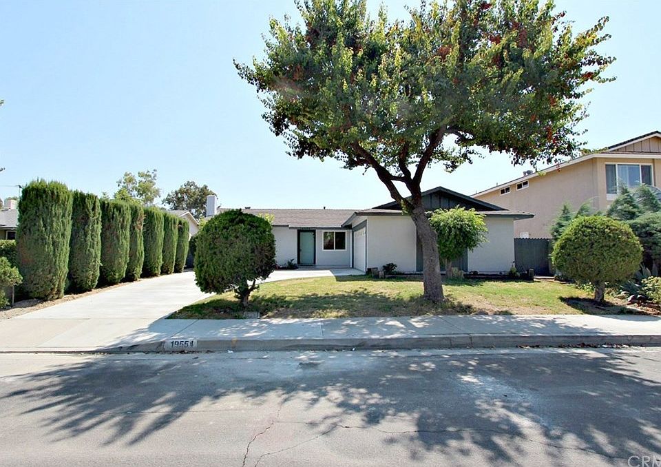 2nd image of 19554 Springport Dr