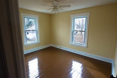 5th image of 207-209 Fletcher St