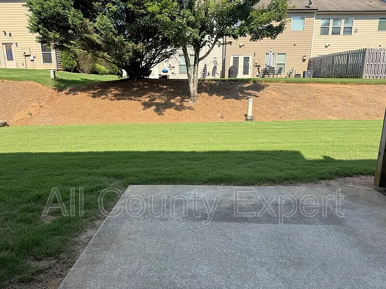 1065 Township Cir — Photo 25