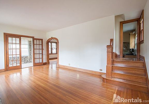 2nd image of 1329 Herlin Pl