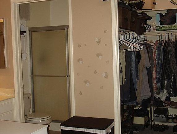 5th image of 8332 Penfield Ave Unit 8