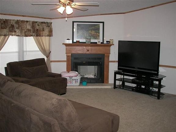 3rd image of 620 Fm 2207