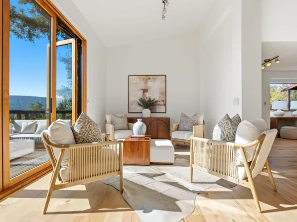 711 W California Way, Woodside, CA 94062