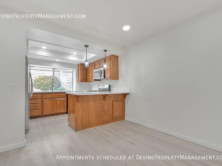 902 California Privado — Photo 15