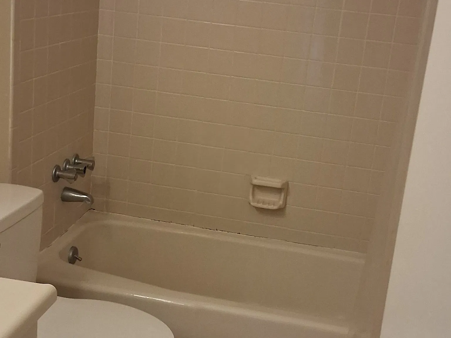 2 bed, 1250 sqft, $1,400 — Photo 2