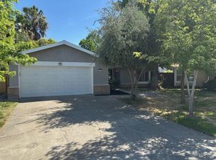 42 Timberwood Ct, Sacramento, CA 95833