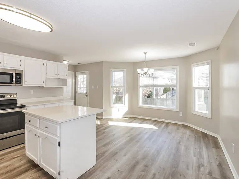 8959 Raspberry Ln — Photo 9