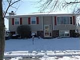 2nd image of 122 Lilac Dr