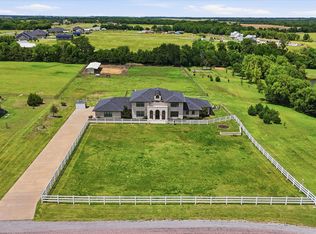 89 Thornwood Ln, Van Alstyne, TX 75495