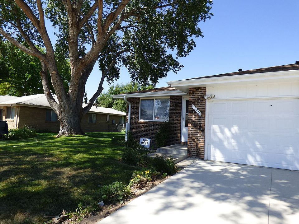 1st image of 920 Kelly Pl