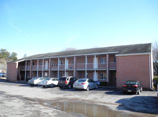 67 Hollinger Ave, Waynesboro, PA 17268