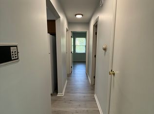 200 Ash St APT C, Crystal Lake, IL 60014